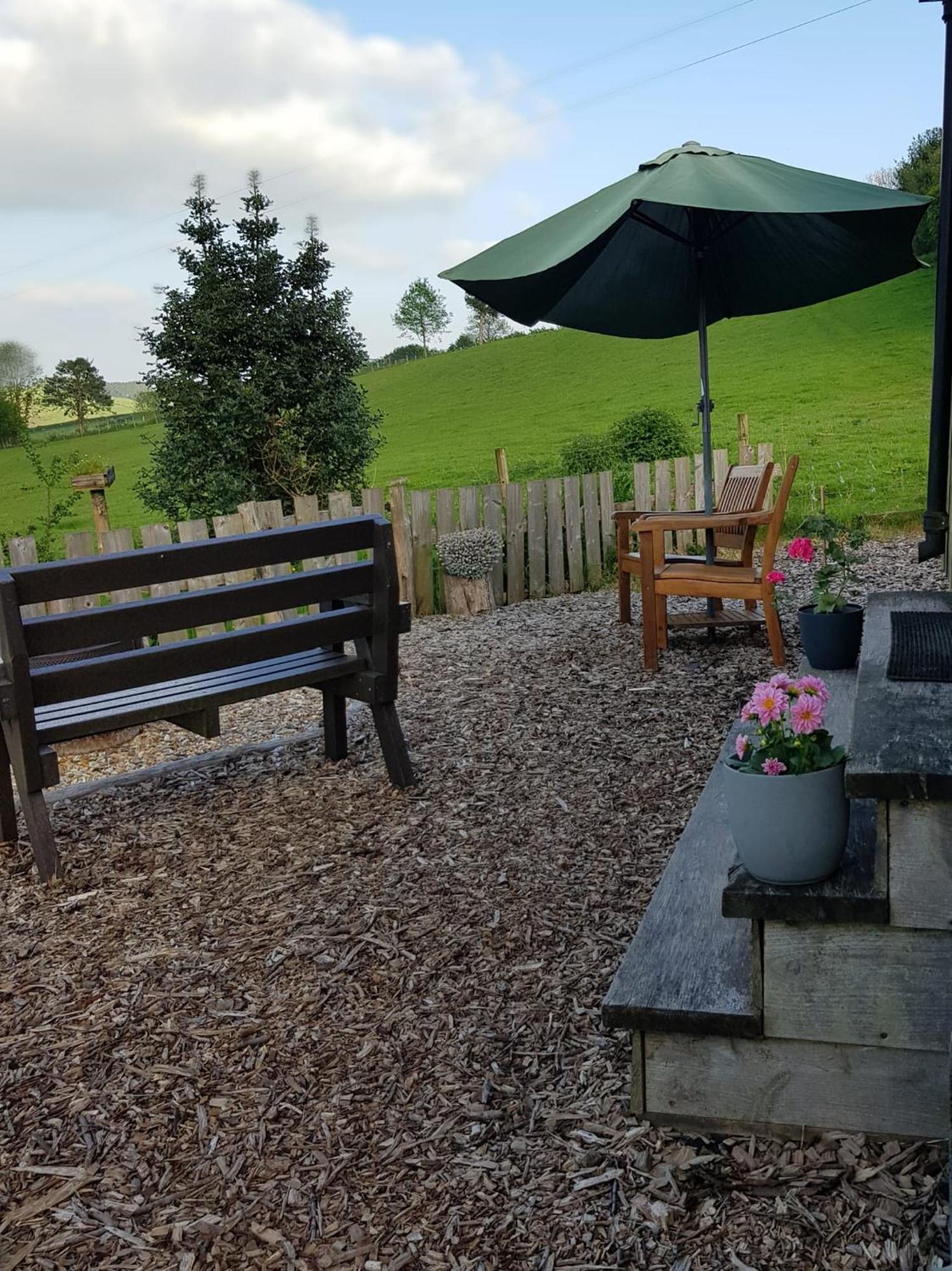 Eco Accommodation Cornflower Craven Arms Exterior photo